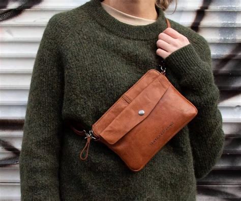 spike and sparrow crossbody